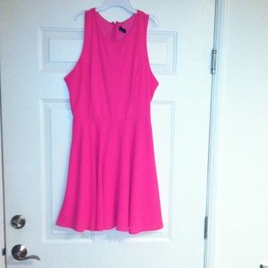 A women's dress - So cute - Like New